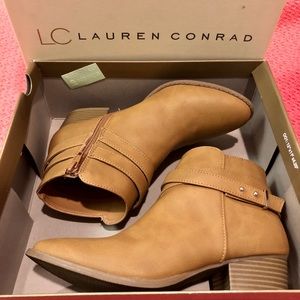 LC Lauren Conrad Tan Ankle Boots Size 8